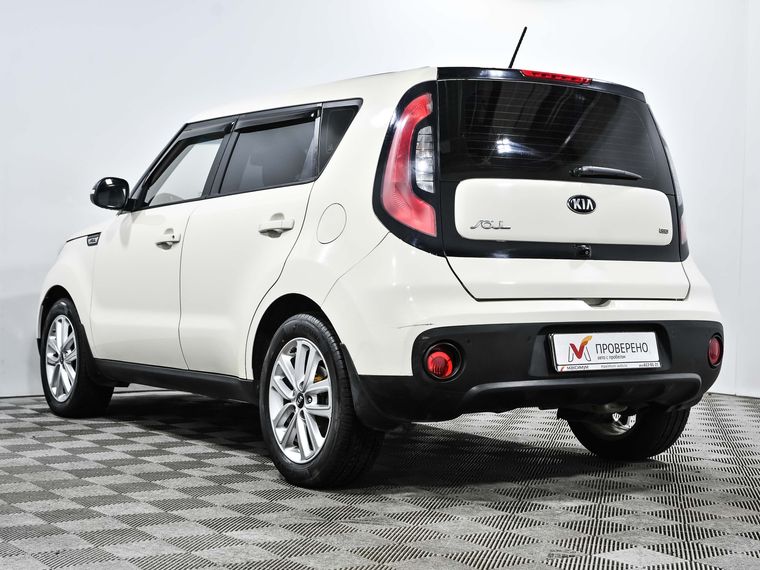 KIA Soul 2017 года, 140 732 км - вид 6