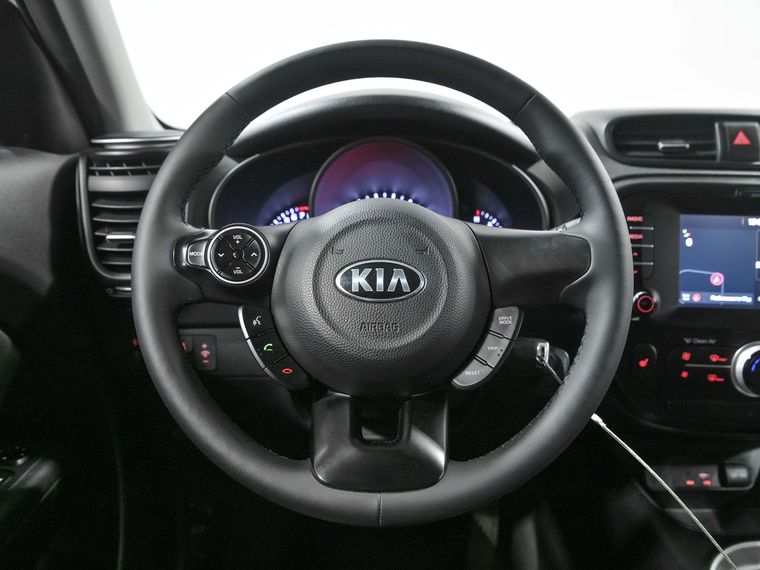 KIA Soul 2017 года, 140 732 км - вид 8