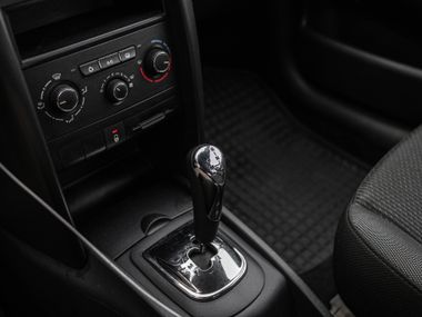 Peugeot 207 2010 года, 101 000 км - вид 8