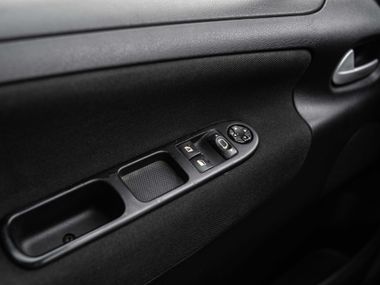 Peugeot 207 2010 года, 101 000 км - вид 9