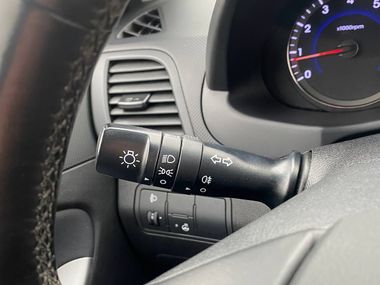Hyundai Solaris 2015 года, 72 220 км - вид 3
