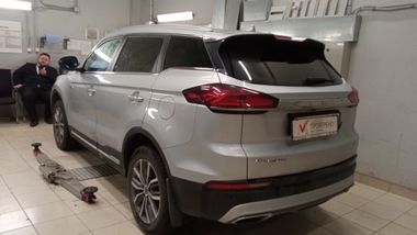 Geely Atlas Pro 2023 года, 87 825 км - вид 4