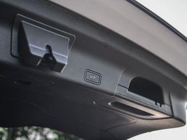 Geely Atlas Pro 2023 года, 87 825 км - вид 19