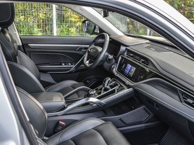 Geely Atlas Pro 2023 года, 87 825 км - вид 17