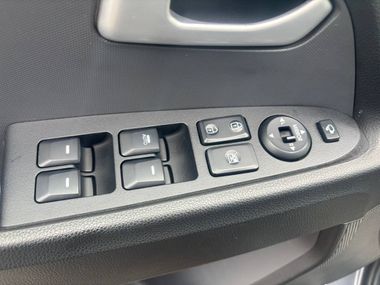 KIA Sportage 2013 года, 237 783 км - вид 10