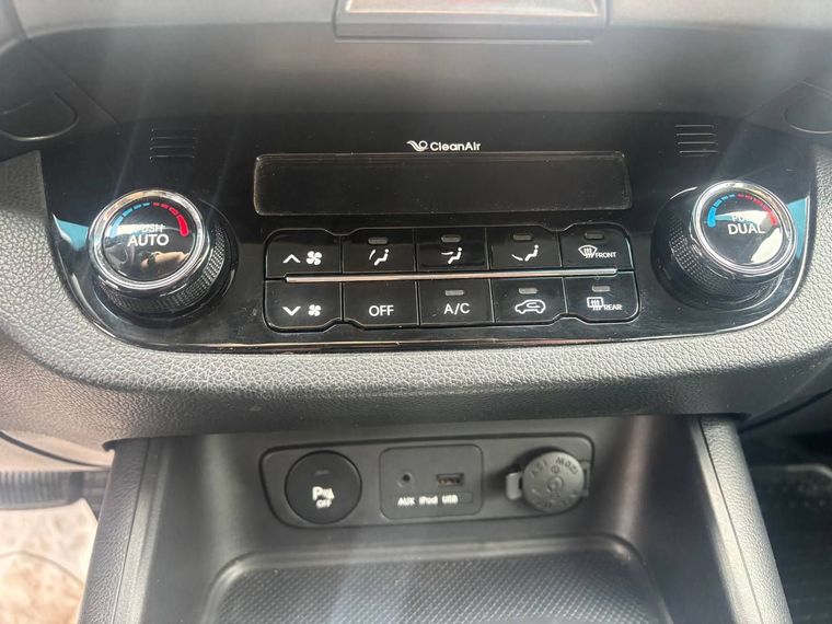 KIA Sportage 2013 года, 237 783 км - вид 11