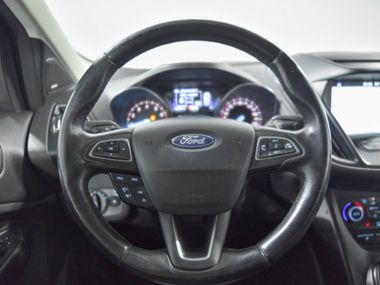 Ford Kuga 2018 года, 104 471 км - вид 10