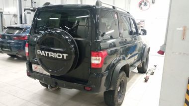 УАЗ Patriot 2019 года, 88 000 км - вид 4