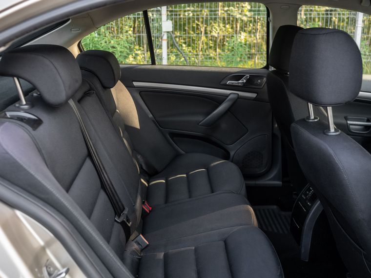 Skoda Octavia 2005 года, 277 569 км - вид 12