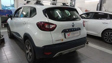 Renault Kaptur 2020 года, 93 305 км - вид 4