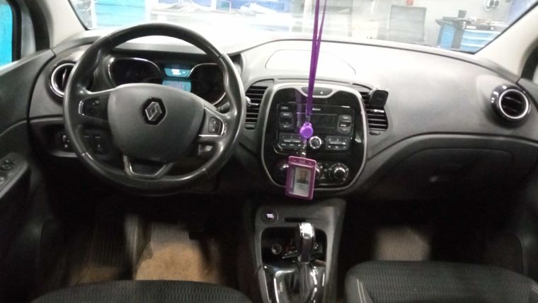 Renault Kaptur 2020 года, 93 305 км - вид 5