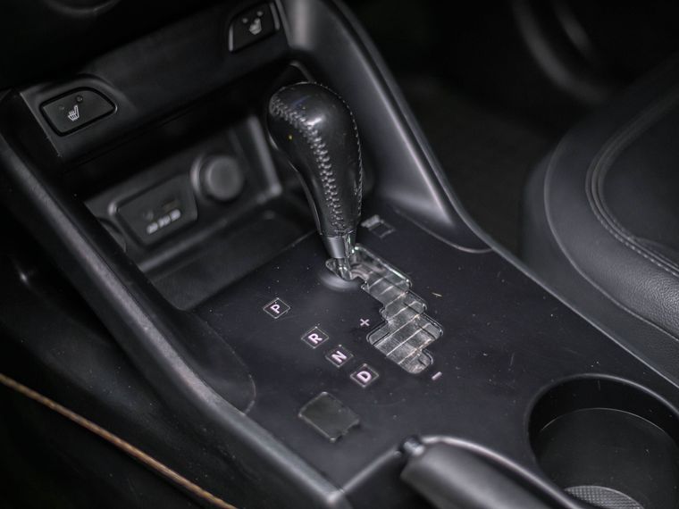 Hyundai ix35 2012 года, 145 000 км - вид 10