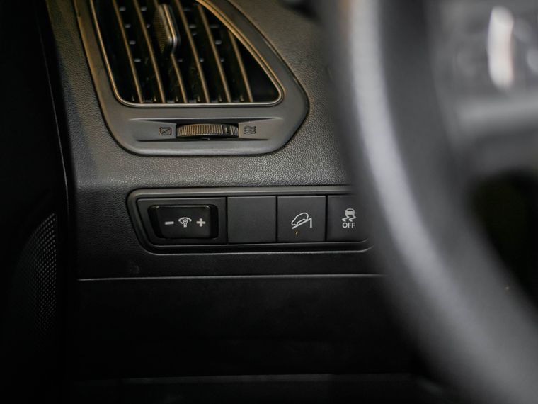 Hyundai ix35 2012 года, 145 000 км - вид 12