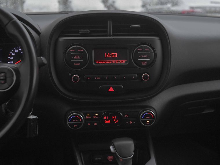 KIA Soul 2020 года, 129 429 км - вид 8