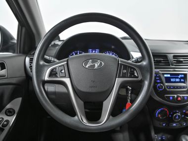 Hyundai Solaris 2014 года, 171 680 км - вид 9