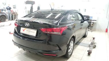 Hyundai Solaris 2020 года, 153 443 км - вид 3