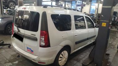 ВАЗ (LADA) Largus 2012 года, 289 120 км - вид 3