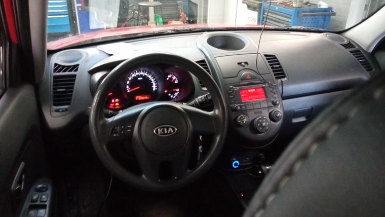 KIA Soul 2011 года, 338 646 км - вид 5