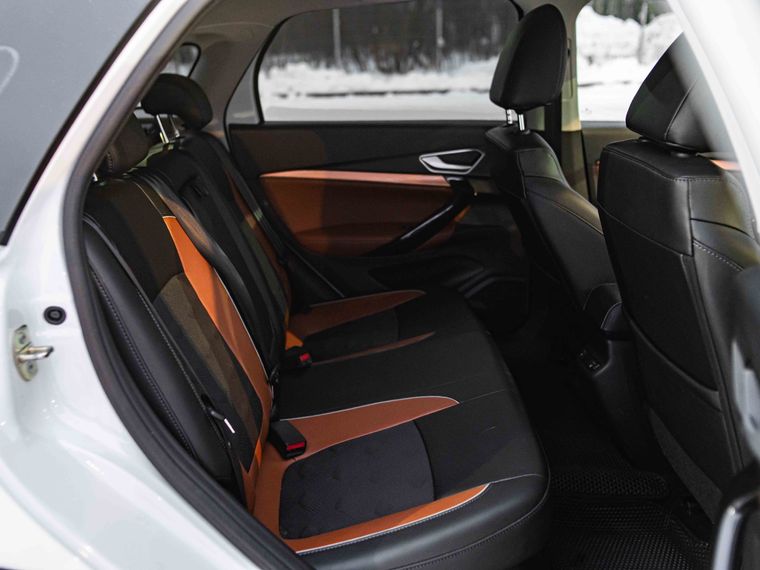 ВАЗ (LADA) Vesta Cross 2024 года, 7 611 км - вид 11