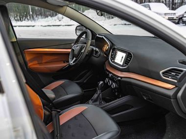 ВАЗ (LADA) Vesta Cross 2024 года, 7 611 км - вид 12