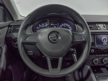 Skoda Octavia 2017 года, 134 835 км - вид 9