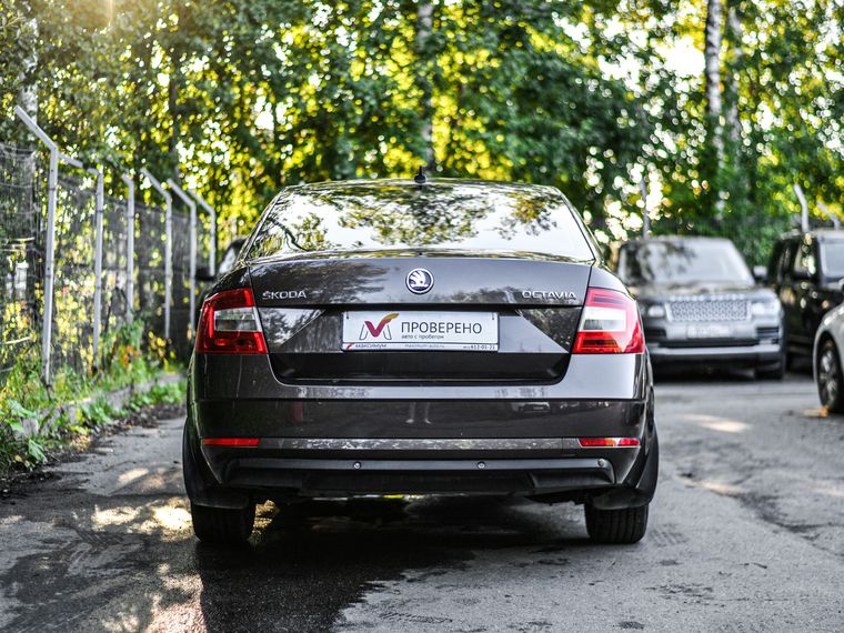 Skoda Octavia 2017 года, 167 678 км - вид 4