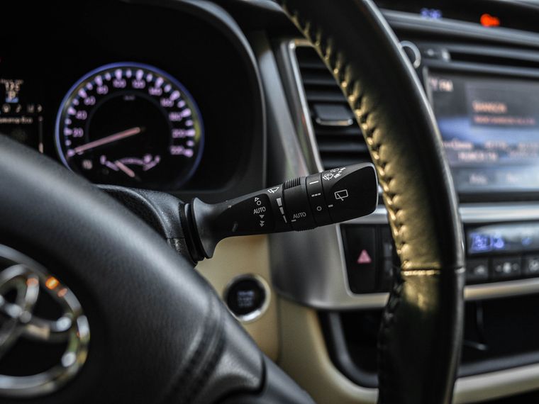 Toyota Highlander 2014 года, 150 000 км - вид 8