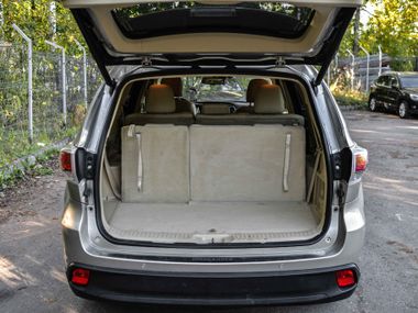 Toyota Highlander 2014 года, 150 000 км - вид 17