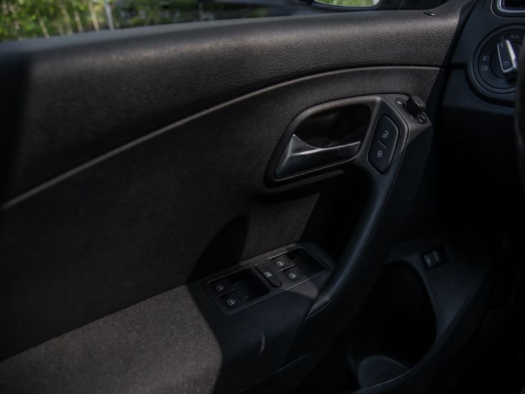 Volkswagen Polo 2016 года, 256 731 км - вид 10