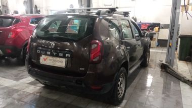 Renault Duster 2016 года, 83 174 км - вид 3