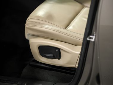 Jaguar F-Pace 2017 года, 97 758 км - вид 19