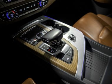 Audi Q7 2015 года, 160 245 км - вид 13
