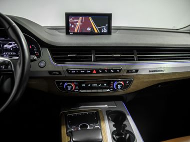 Audi Q7 2015 года, 160 245 км - вид 11