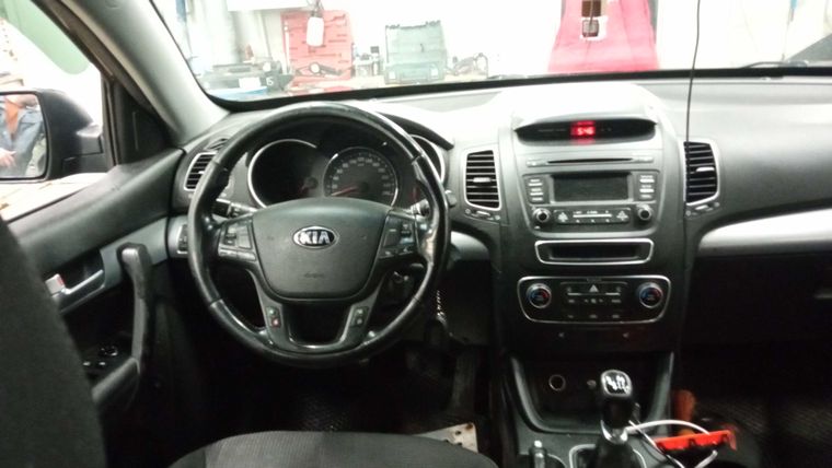 KIA Sorento 2013 года, 233 190 км - вид 5