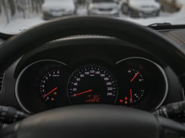 KIA Sorento 2013 года, 233 190 км - вид 5
