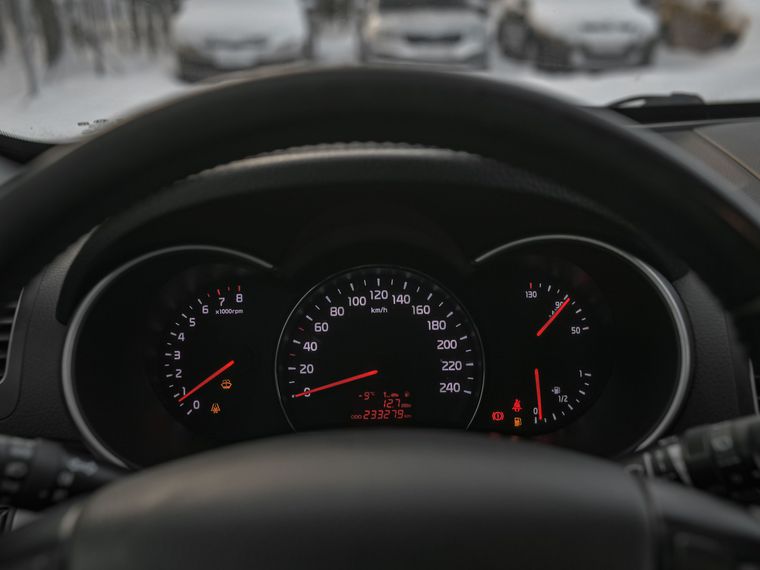 KIA Sorento 2013 года, 233 190 км - вид 5