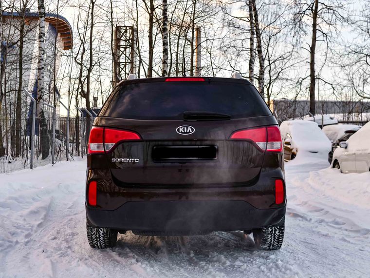 KIA Sorento 2013 года, 233 190 км - вид 4