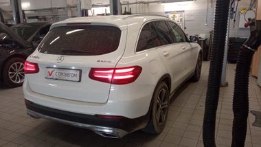 Mercedes-Benz GLC-класс 2015 года, 158 505 км - вид 3