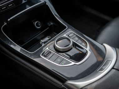 Mercedes-Benz GLC-класс 2015 года, 158 505 км - вид 11