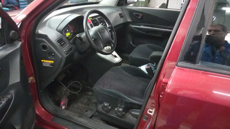 Hyundai Tucson 2008 года, 179 464 км - вид 5