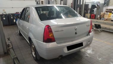 Renault Logan 2009 года, 148 100 км - вид 4