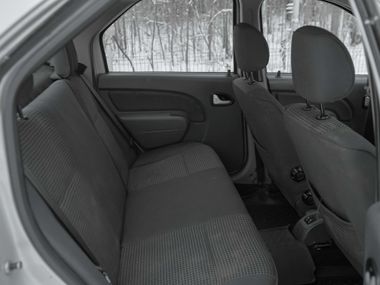 Renault Logan 2009 года, 148 100 км - вид 9