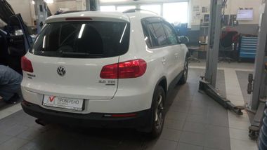 Volkswagen Tiguan 2013 года, 308 771 км - вид 3