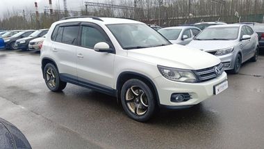 Volkswagen Tiguan 2013 года, 308 771 км - вид 3