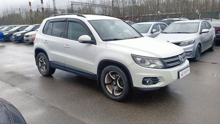 Volkswagen Tiguan 2013 года, 308 771 км - вид 3