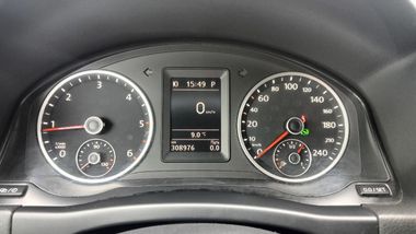 Volkswagen Tiguan 2013 года, 308 771 км - вид 8