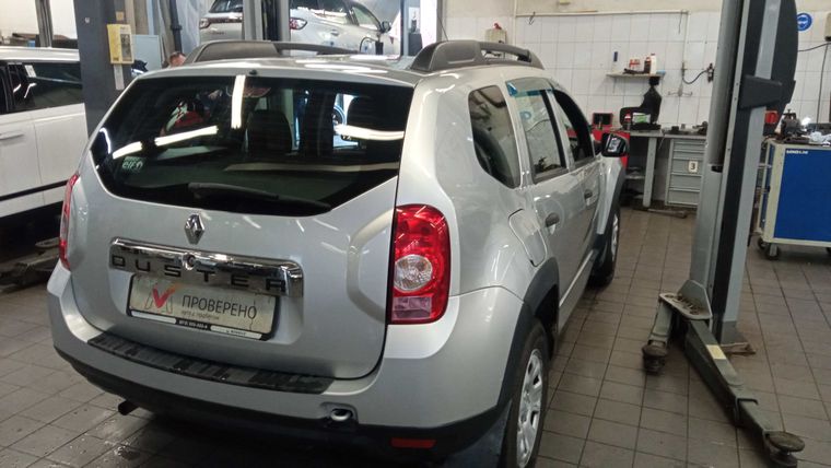 Renault Duster 2014 года, 101 257 км - вид 3