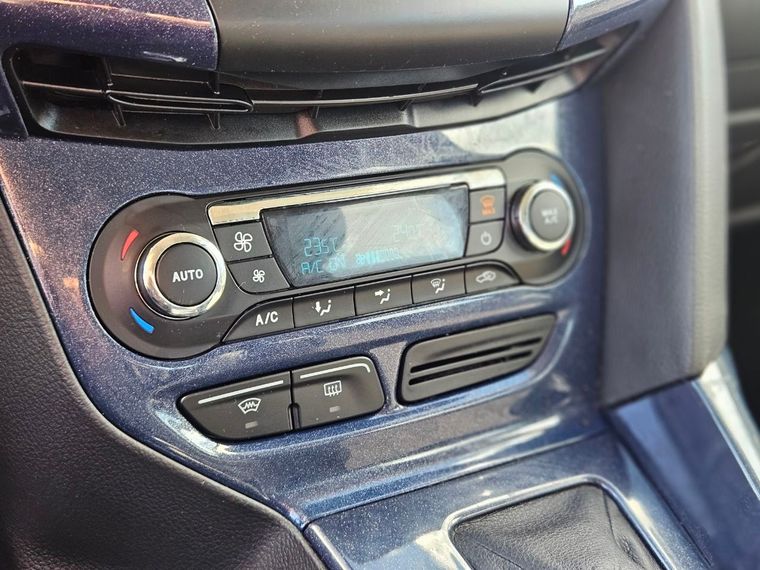 Ford Focus 2011 года, 150 881 км - вид 10