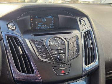 Ford Focus 2011 года, 150 881 км - вид 9