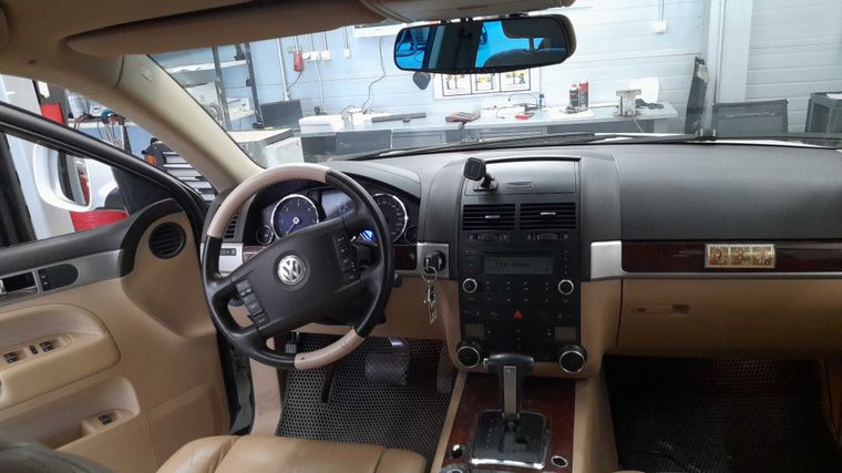 Volkswagen Touareg 2009 года, 166 865 км - вид 6